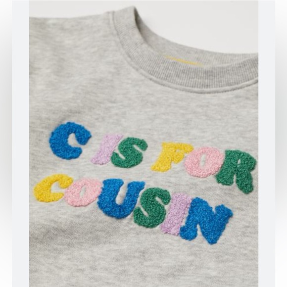[H&M] C IS FOR COUSIN Sweatshirt - Picture 2 of 7